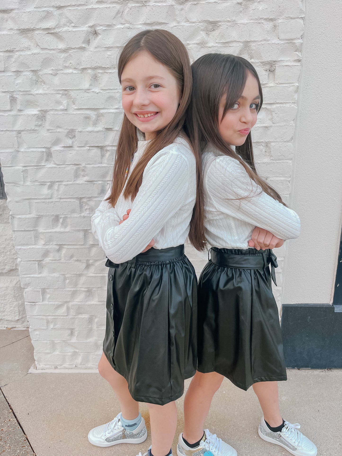 2 PC SKIRT WHITE TOP