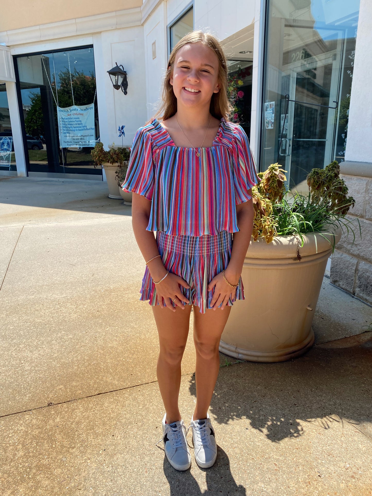 RAINBOW FLUTTER TOP