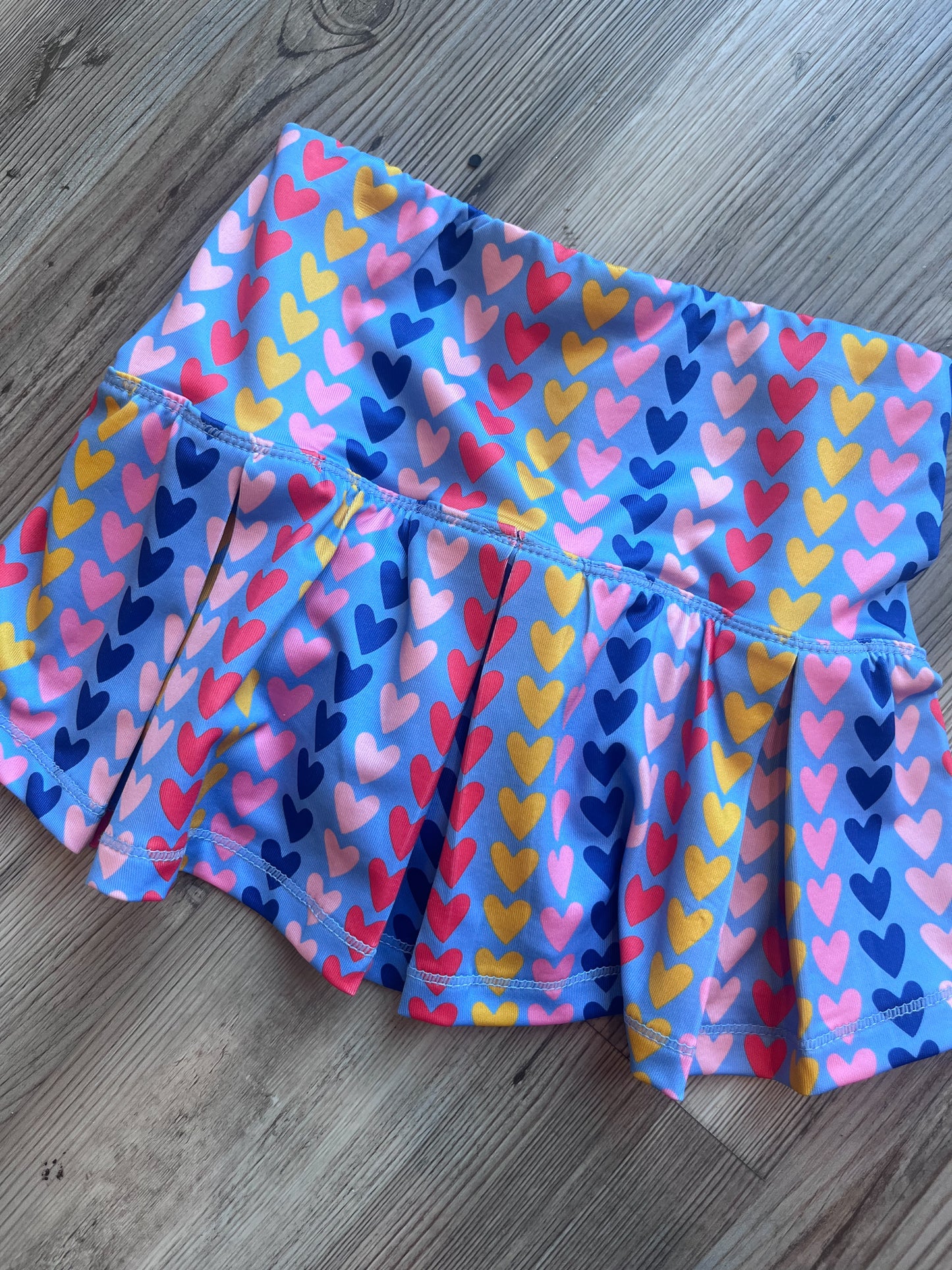 HEARTS COUNTRY CLUB SKIRT