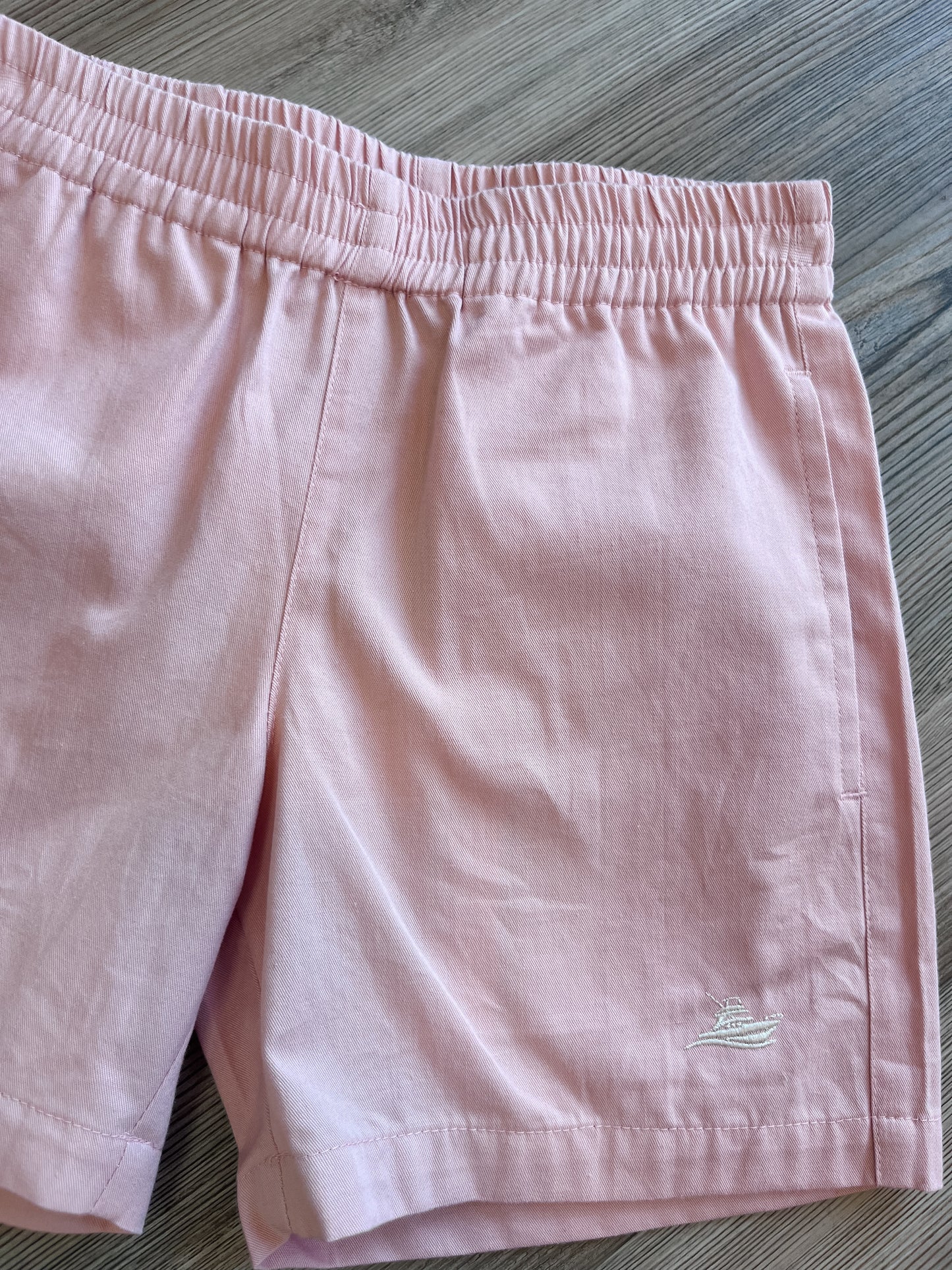 PEACH PLAY SHORTS