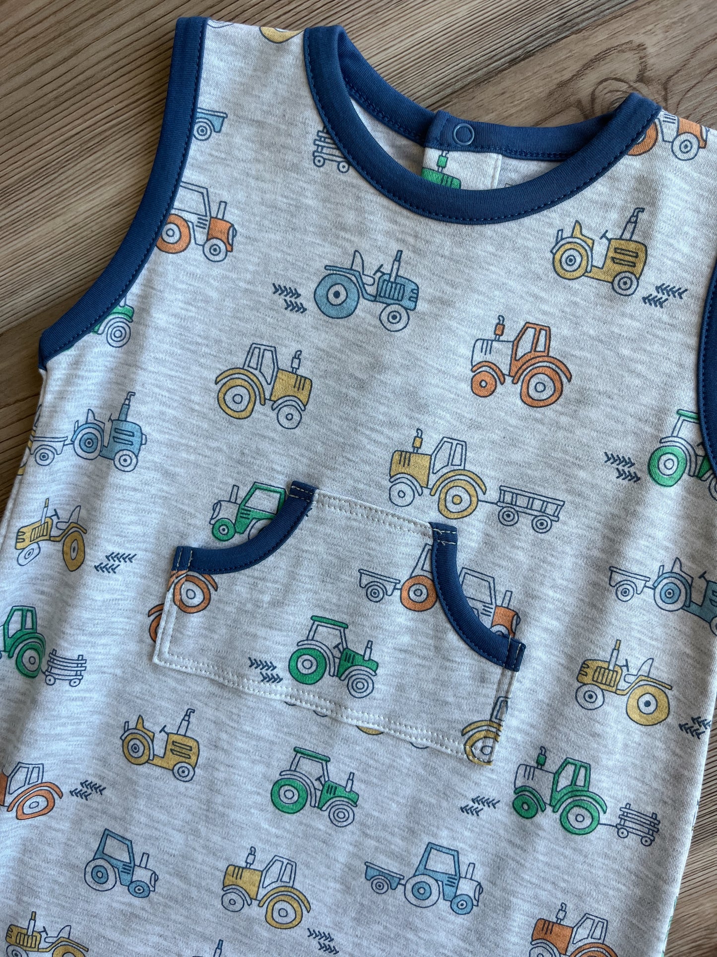 SLEEVELESS TRACTOR PLAYSUIT