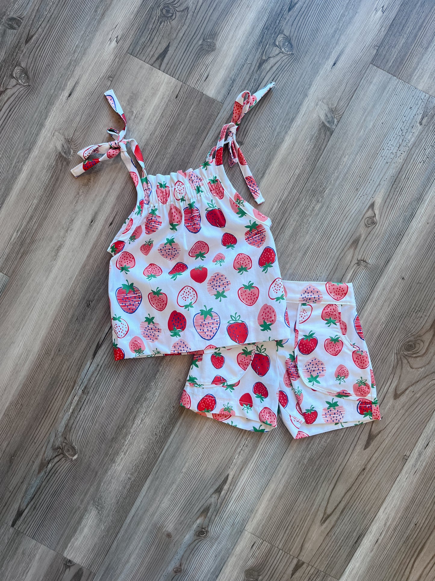 STRAWBERRY CUTIE SET