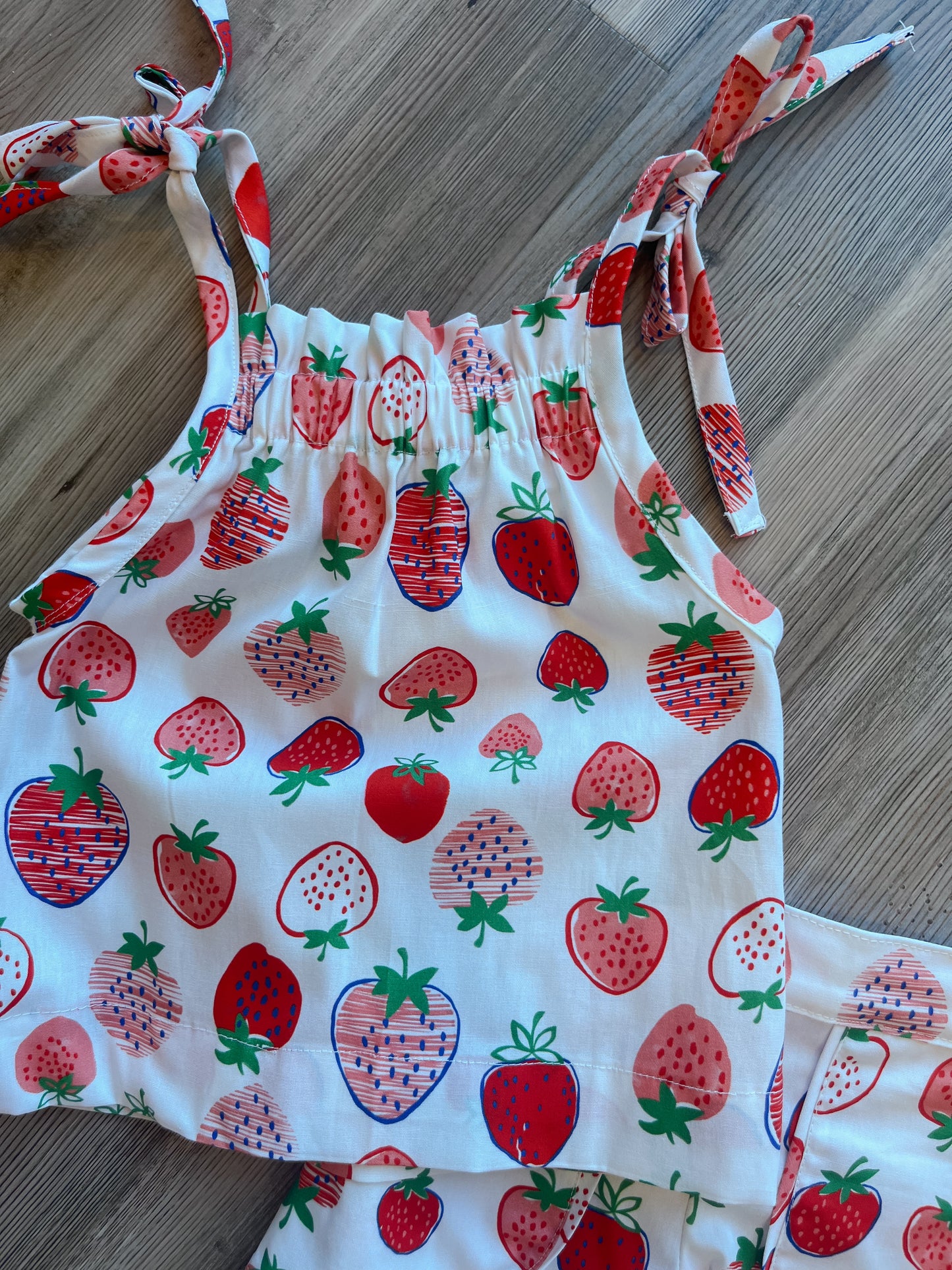 STRAWBERRY CUTIE SET