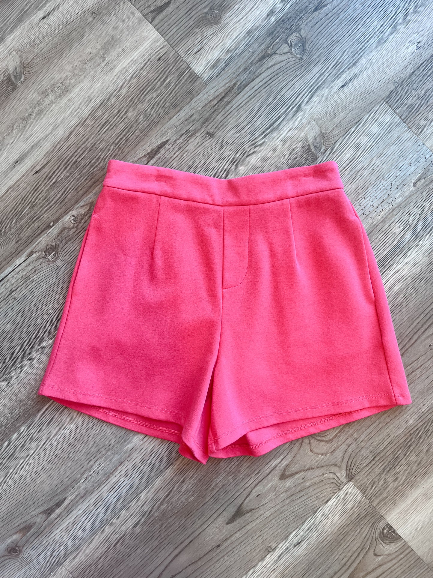 BOW BACK SHORT SET