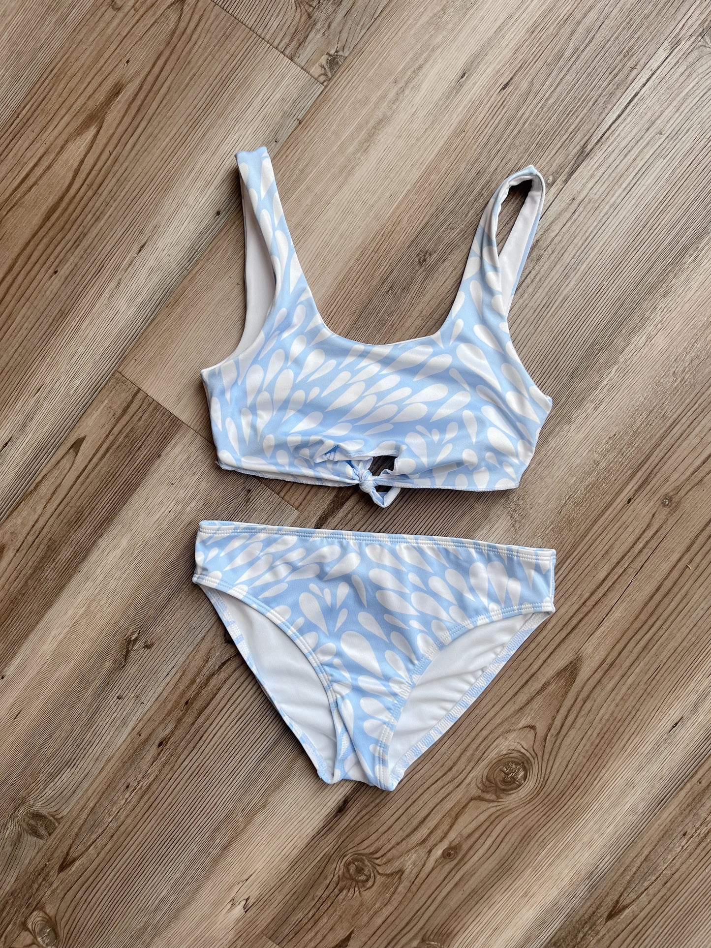 WHITE SPLASH SHOULDER TIE SWIMSUIT