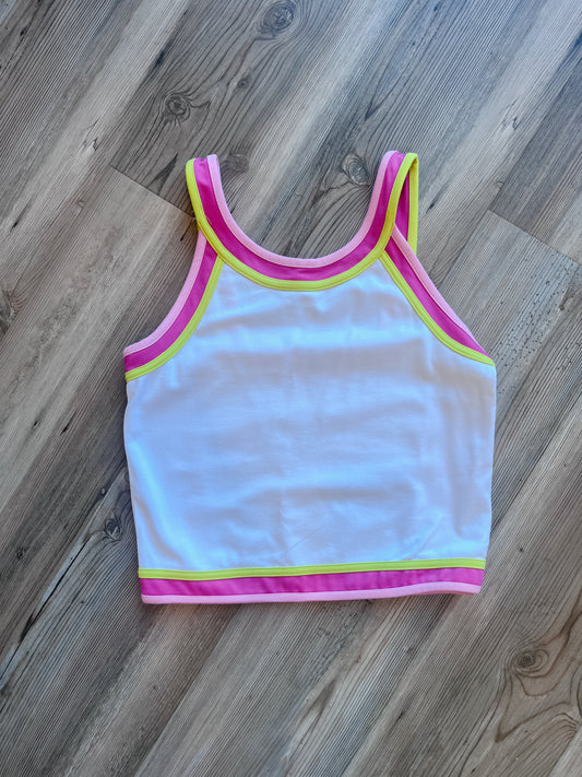 CONTRASTING BINDING TANK TOP