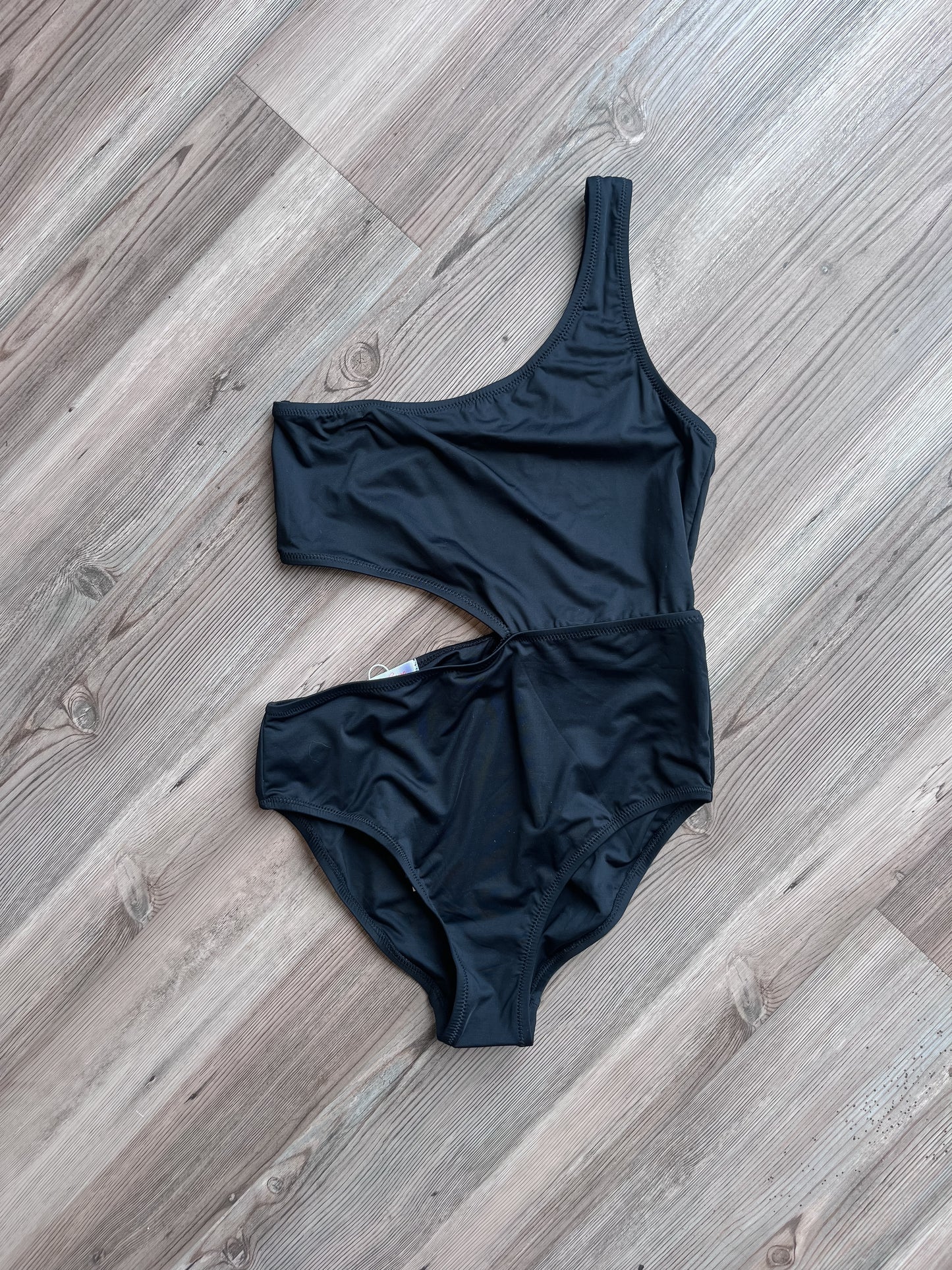 BLACK SLIT SWIM